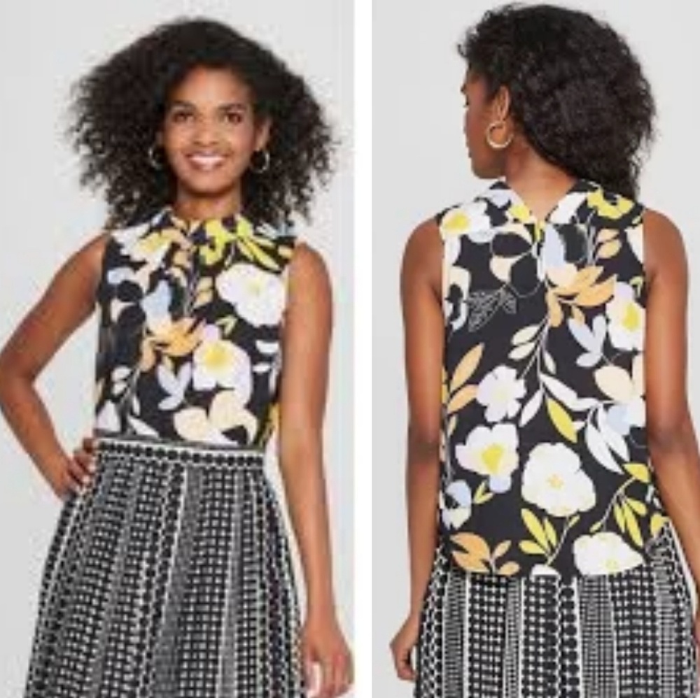 Floral Sleeveless Mock Neck Blouse *NWT*